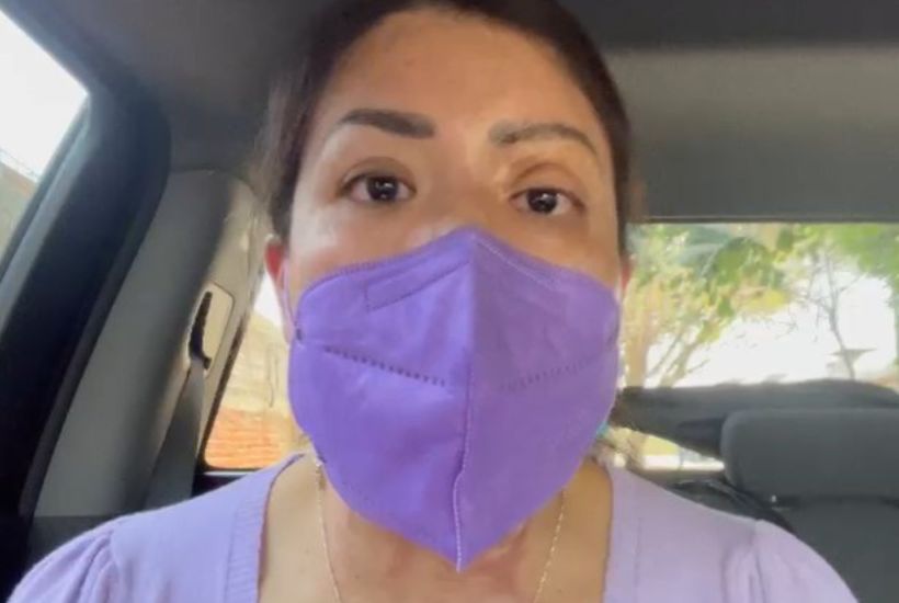 María Elena Ríos, sobreviviente de un ataque con ácido en Oaxaca. Captura de pantalla
